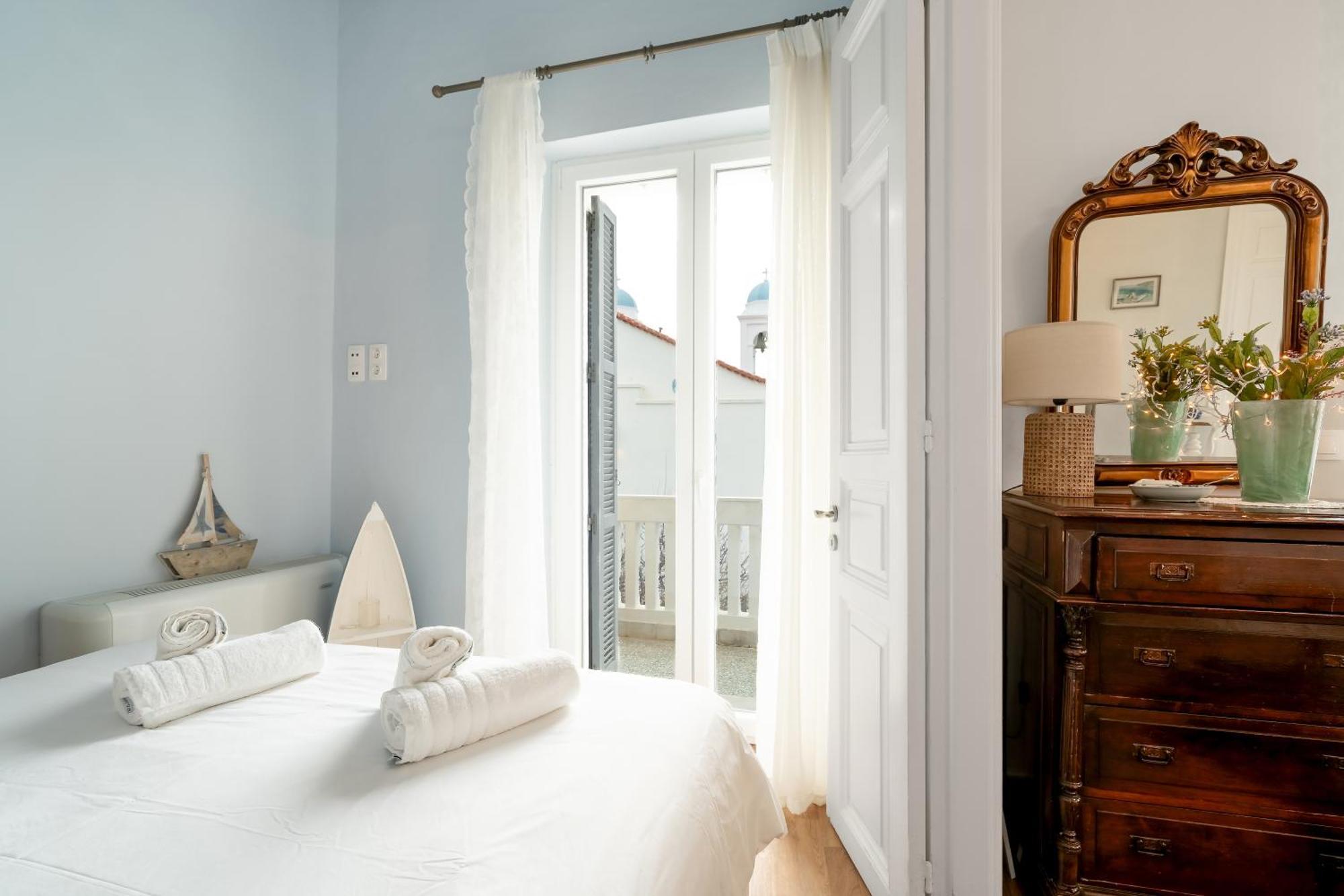 Castel Abaso Boutique Apartments By Explore Andros Exterior foto