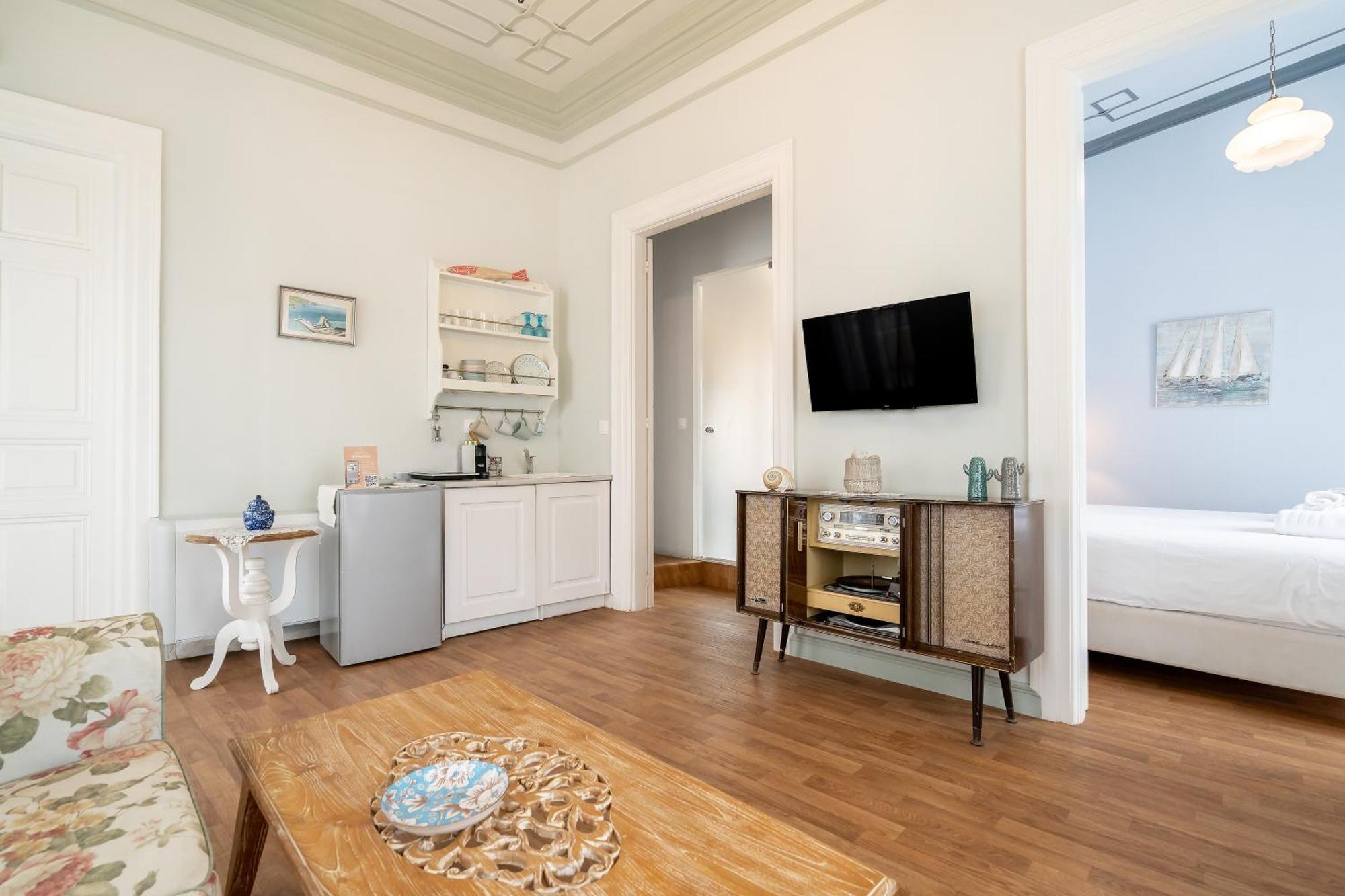 Castel Abaso Boutique Apartments By Explore Andros Exterior foto